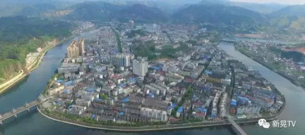 新晃县与爱游戏官方网站-爱游戏(中国)侨亚养老产业有限公司达成战略合作框架协议